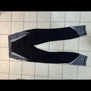 Lululemon leggings, 25 inch inseam